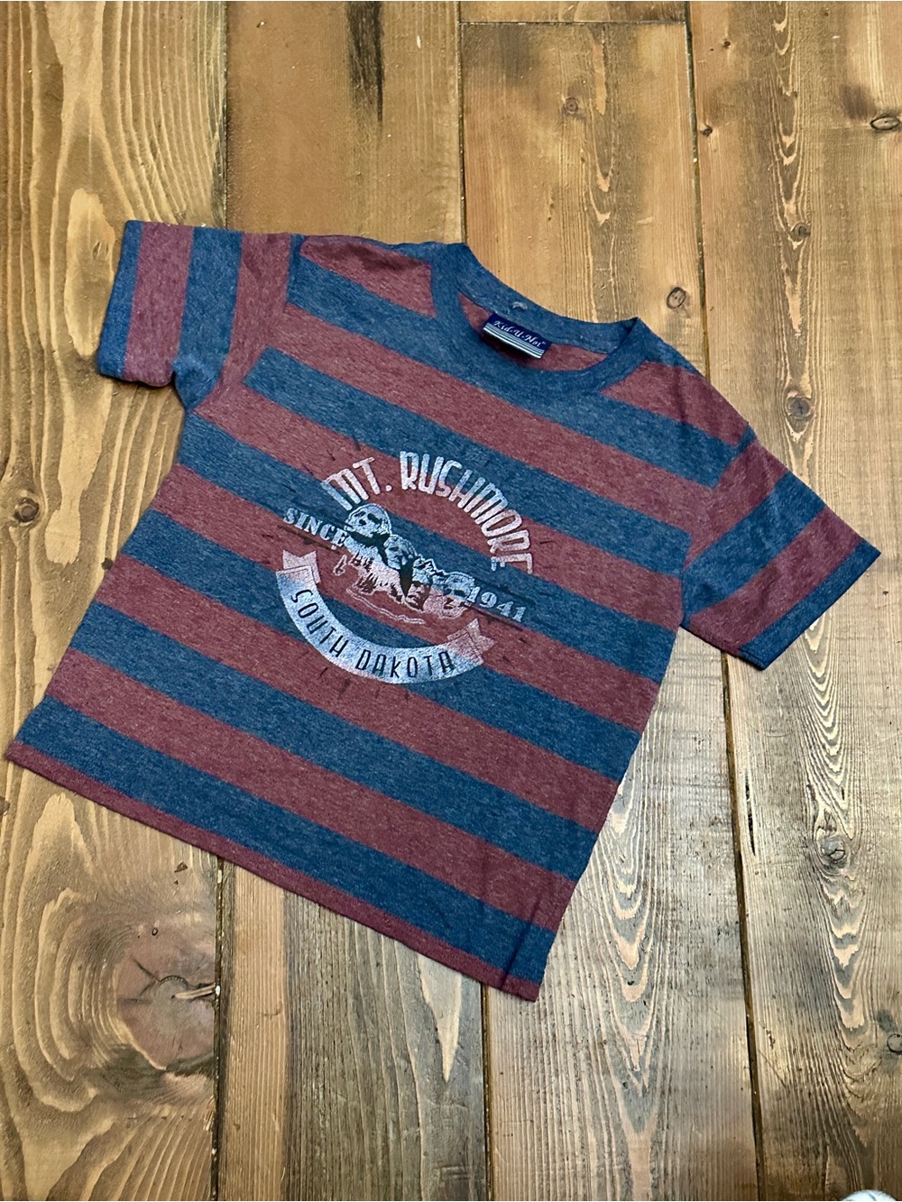 Mt. Rushmore 🇺🇸 Striped Kids Tee - Blue & Maroon